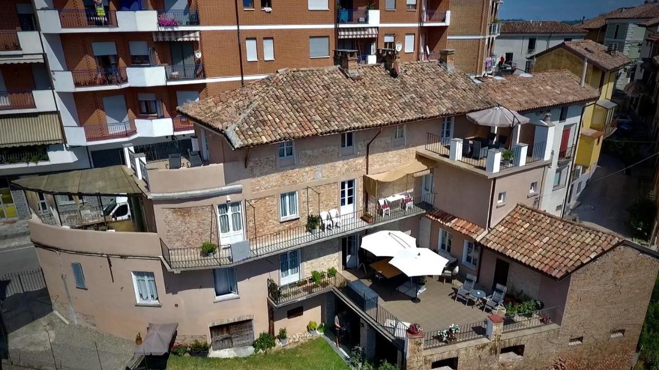 La Maggiorina Aparthotel Agliano Terme Exterior foto